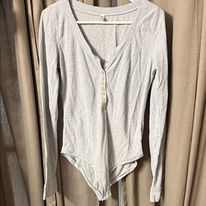 Free people Gray Long Sleeve Henley Bodysuit sz L